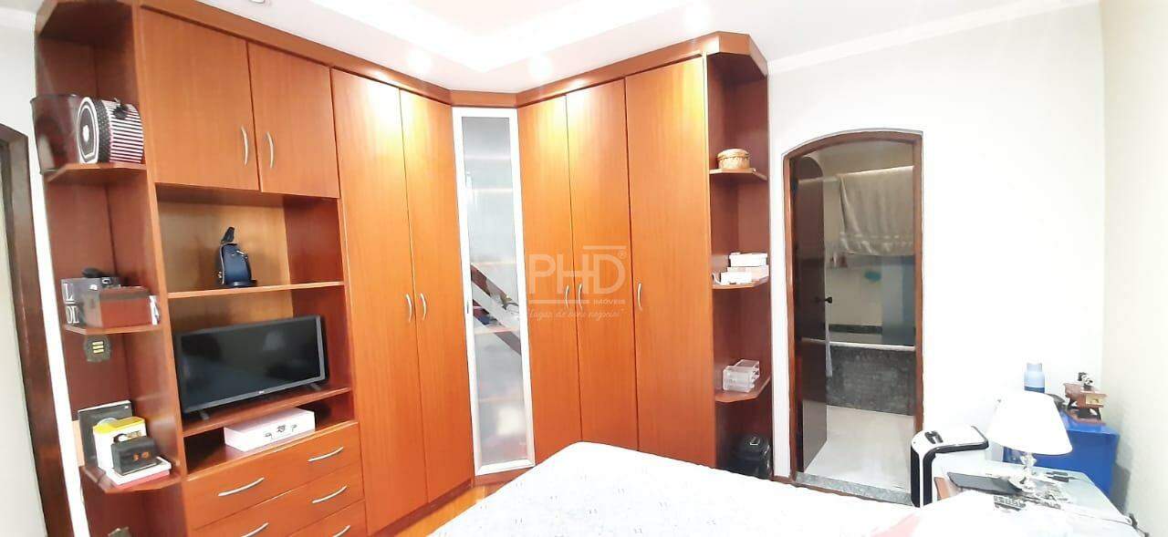 Sobrado à venda com 4 quartos, 274m² - Foto 24