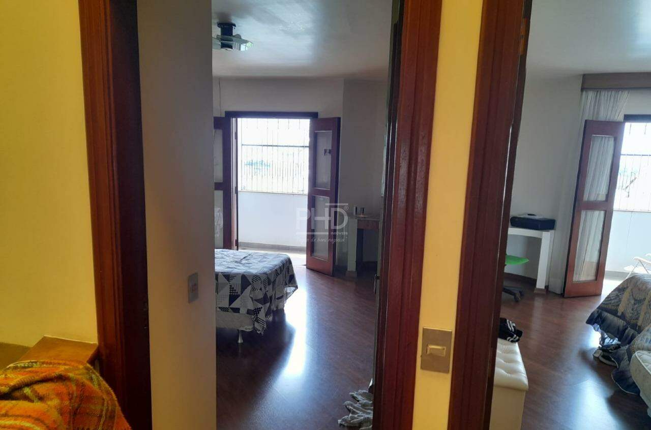 Sobrado à venda com 3 quartos, 400m² - Foto 9