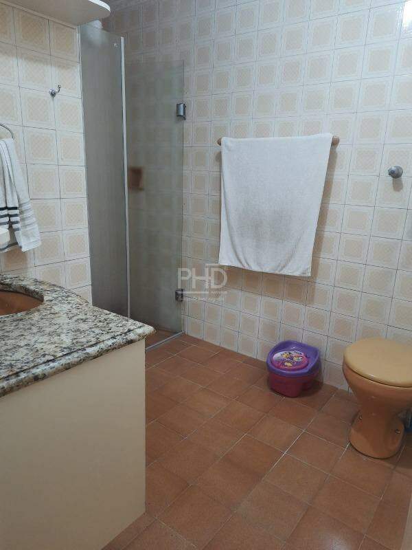 Apartamento à venda com 2 quartos, 70m² - Foto 10