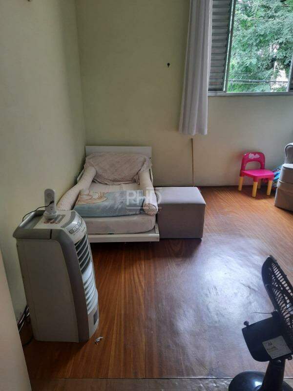 Apartamento à venda com 2 quartos, 70m² - Foto 6