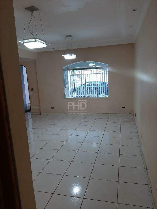 Sobrado à venda com 3 quartos, 160m² - Foto 2