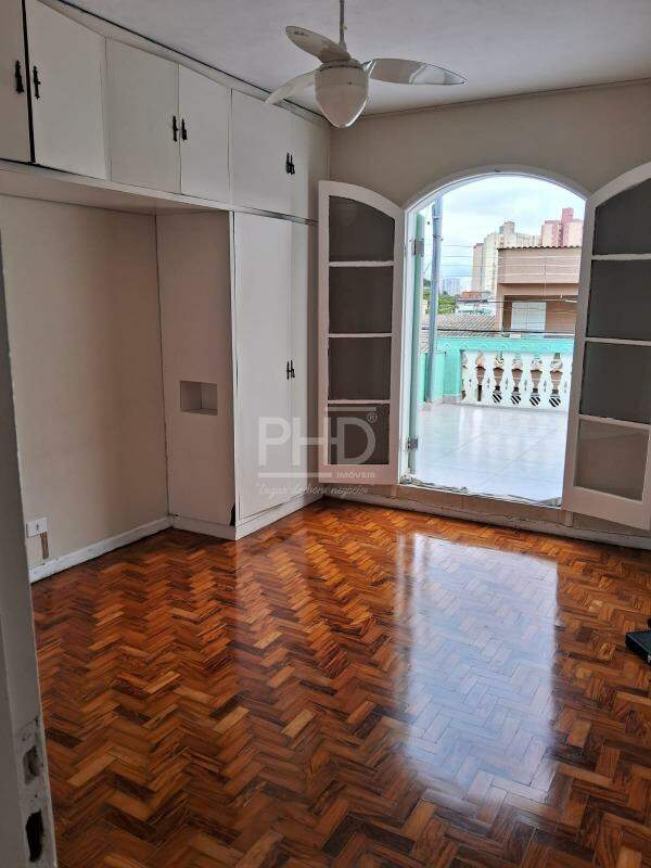 Sobrado para alugar com 3 quartos, 239m² - Foto 12