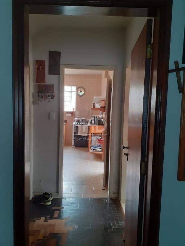 Sobrado à venda com 3 quartos, 250m² - Foto 2