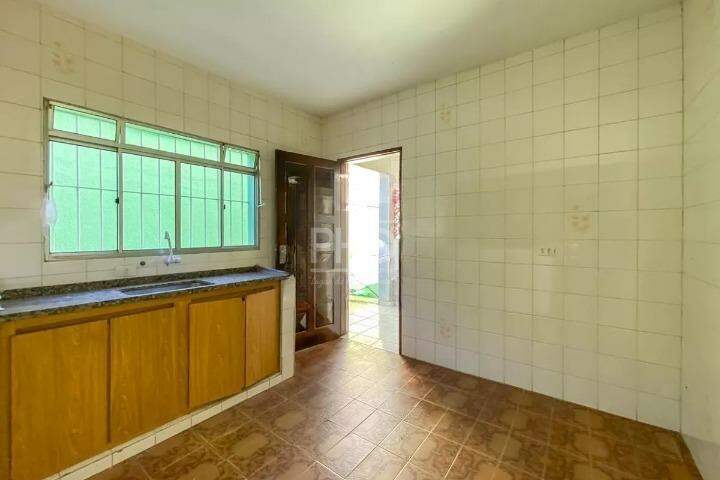 Casa à venda com 5 quartos, 338m² - Foto 13