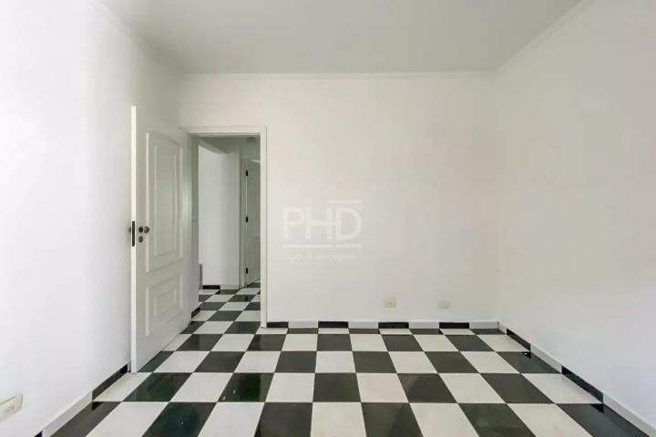 Casa à venda com 5 quartos, 338m² - Foto 29