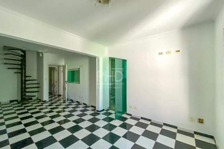 Casa à venda com 5 quartos, 338m² - Foto 10