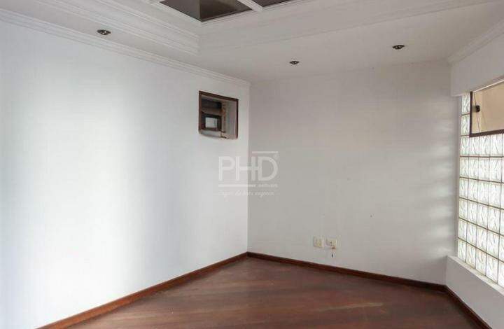 Casa à venda com 5 quartos, 338m² - Foto 9