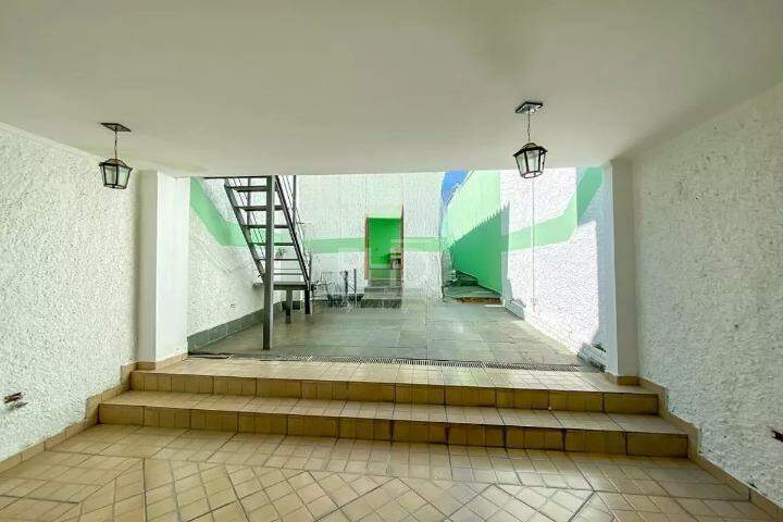 Casa à venda com 5 quartos, 338m² - Foto 44