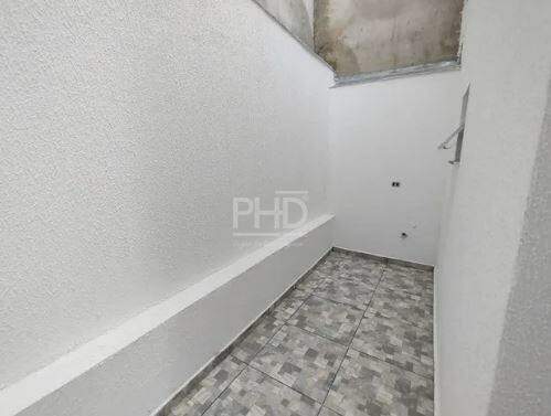 Casa à venda com 2 quartos, 90m² - Foto 11