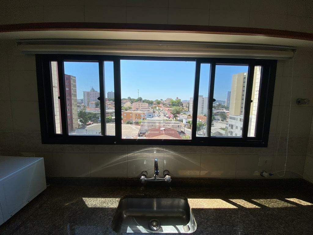 Apartamento à venda com 4 quartos, 185m² - Foto 6