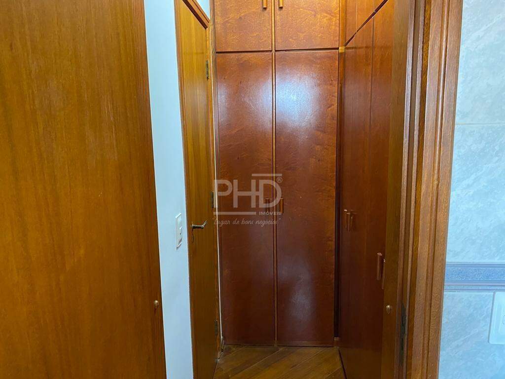 Apartamento à venda com 4 quartos, 185m² - Foto 21