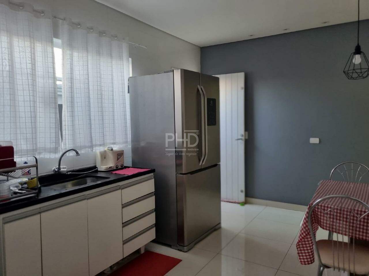 Sobrado à venda com 7 quartos, 273m² - Foto 4