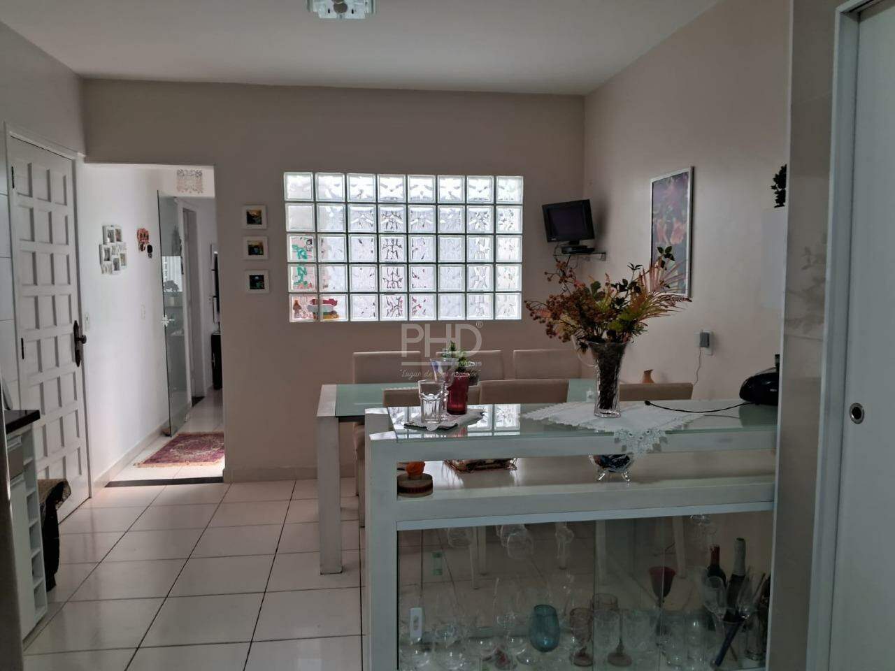 Casa à venda com 3 quartos, 200m² - Foto 8