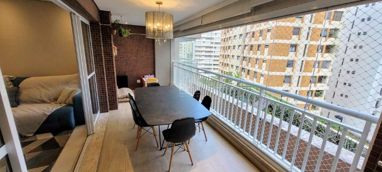 Apartamento à venda com 3 quartos, 127m² - Foto 8