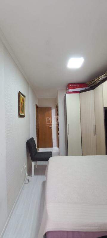 Apartamento para alugar com 2 quartos, 70m² - Foto 15