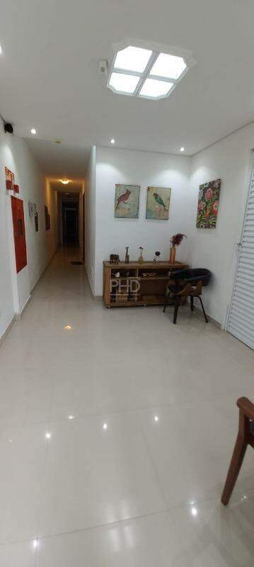 Apartamento para alugar com 2 quartos, 70m² - Foto 24