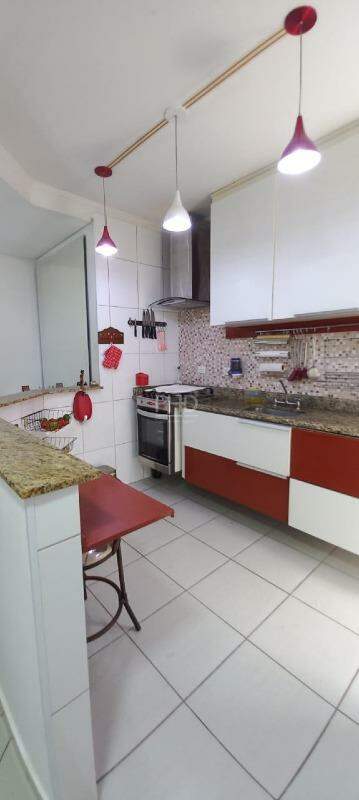 Apartamento para alugar com 2 quartos, 70m² - Foto 1