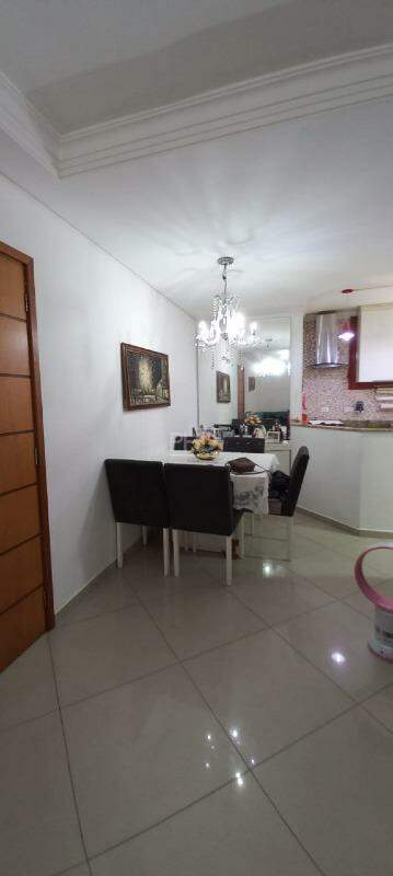 Apartamento para alugar com 2 quartos, 70m² - Foto 3