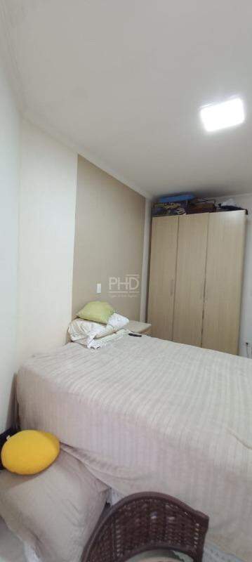 Apartamento para alugar com 2 quartos, 70m² - Foto 17