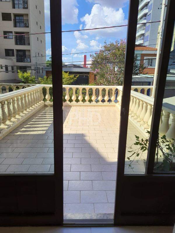 Sobrado para alugar com 3 quartos, 200m² - Foto 15