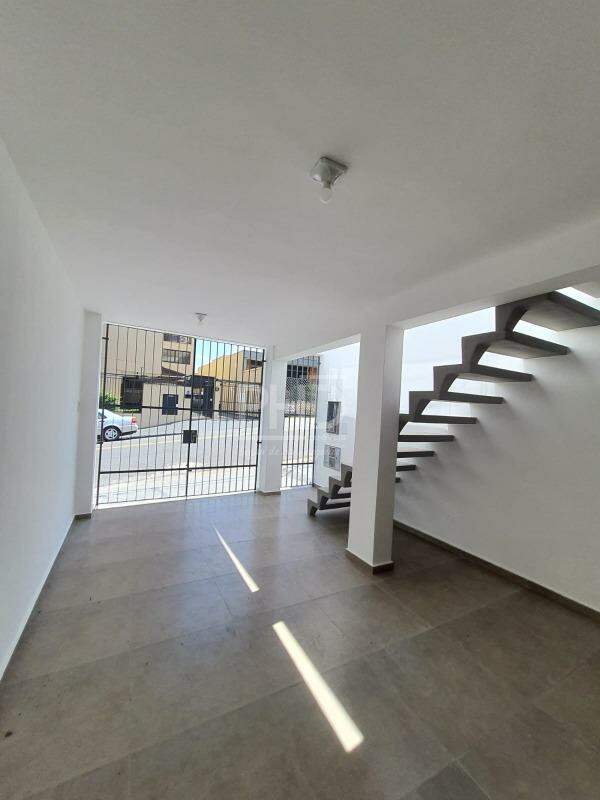 Sobrado para alugar com 2 quartos, 120m² - Foto 5