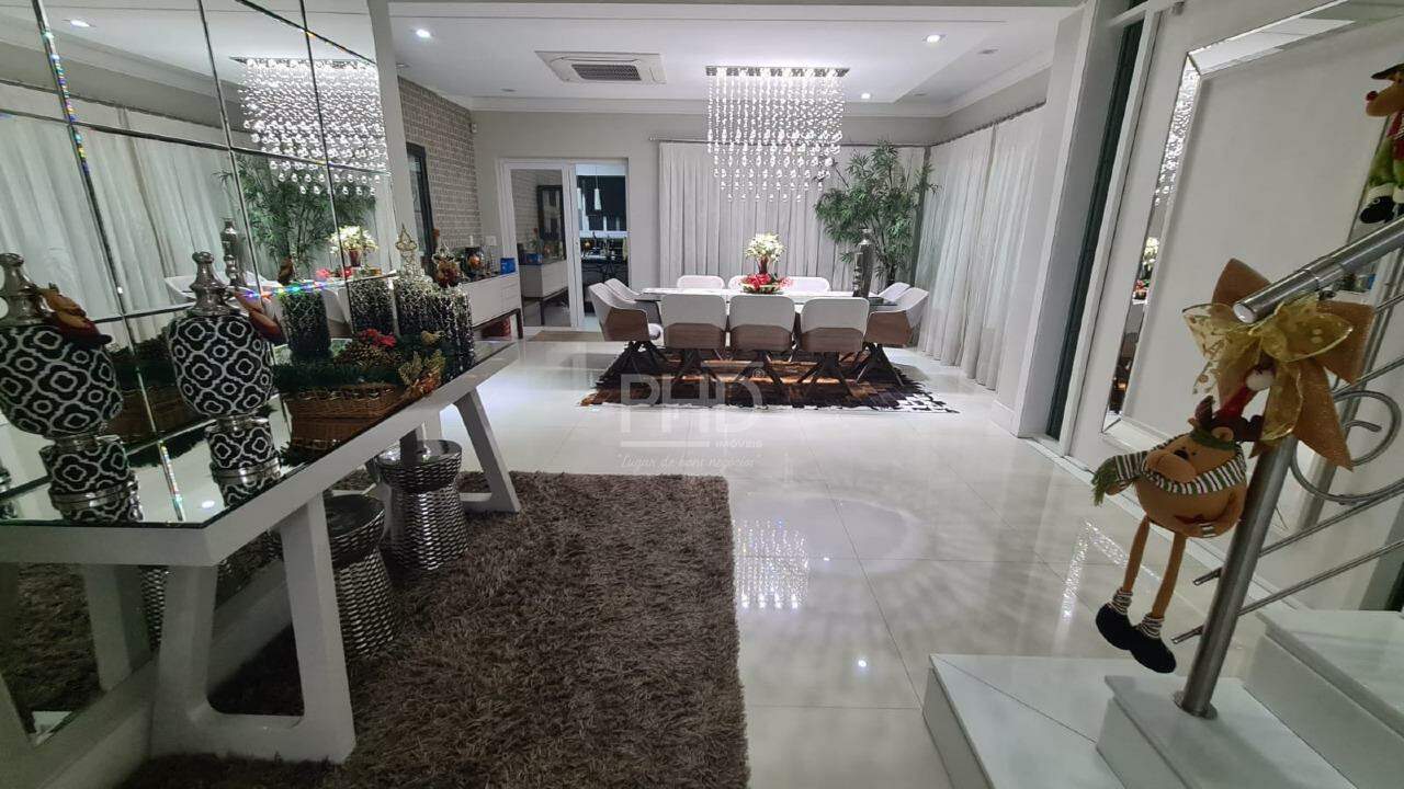 Sobrado à venda com 6 quartos, 585m² - Foto 4