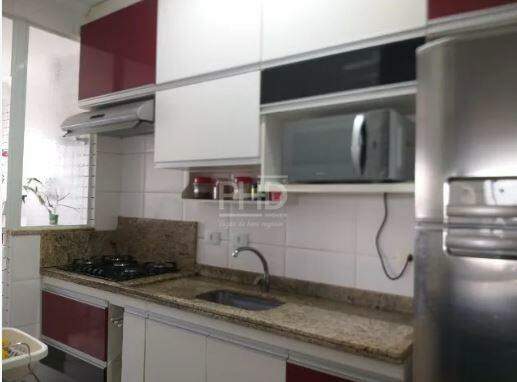 Apartamento à venda com 2 quartos, 70m² - Foto 8