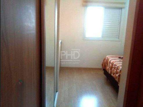 Apartamento à venda com 2 quartos, 70m² - Foto 13