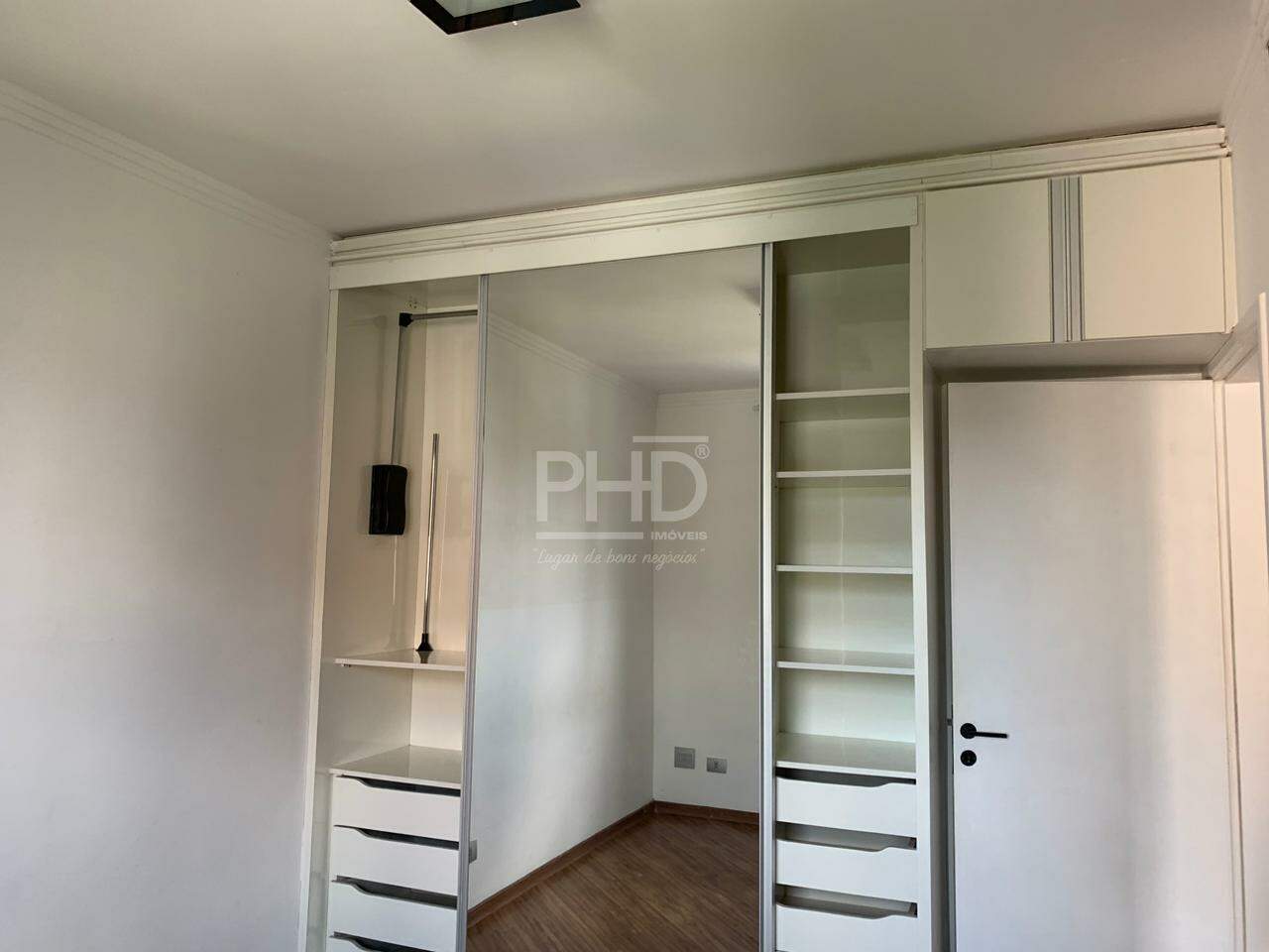 Apartamento à venda com 3 quartos, 65m² - Foto 10