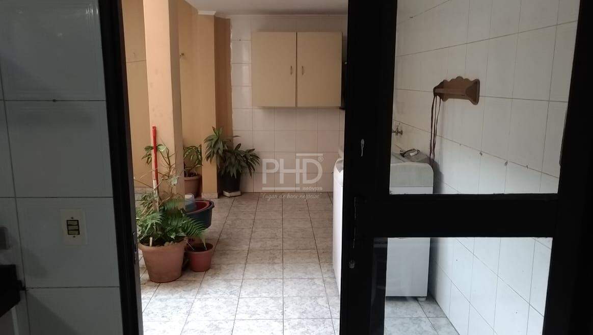 Sobrado à venda com 3 quartos, 198m² - Foto 18