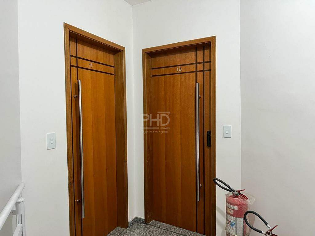 Cobertura à venda com 2 quartos, 100m² - Foto 9