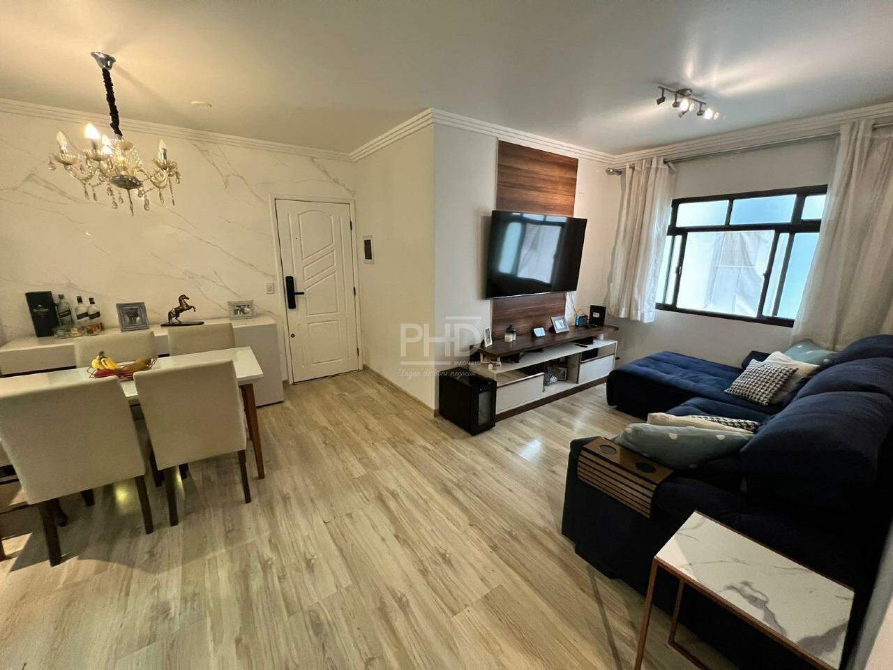 Apartamento à venda com 3 quartos, 87m² - Foto 1