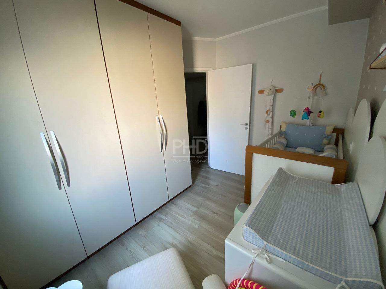 Apartamento à venda com 3 quartos, 87m² - Foto 10