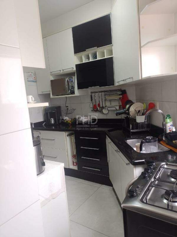 Apartamento à venda com 2 quartos, 63m² - Foto 8