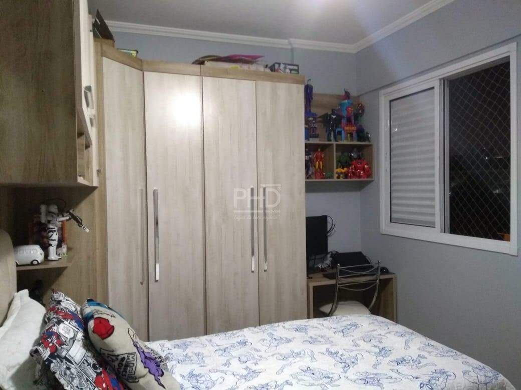 Apartamento à venda com 2 quartos, 63m² - Foto 15