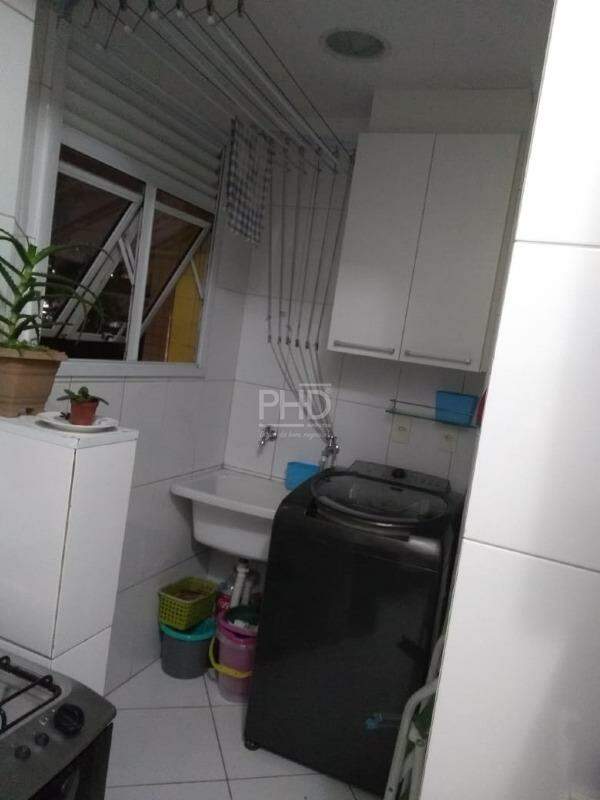 Apartamento à venda com 2 quartos, 63m² - Foto 20