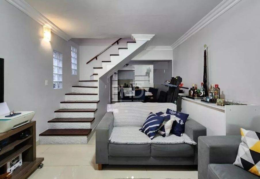 Sobrado à venda com 3 quartos, 142m² - Foto 3