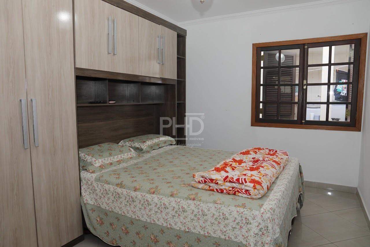 Casa à venda com 3 quartos, 160m² - Foto 16