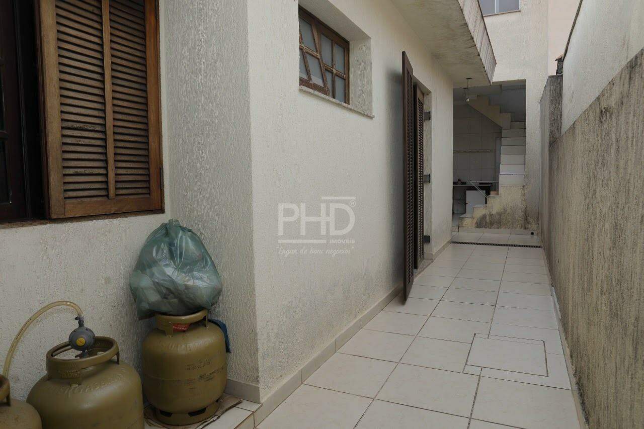 Casa à venda com 3 quartos, 160m² - Foto 28