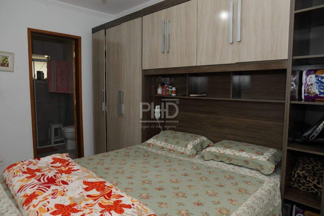 Casa à venda com 3 quartos, 160m² - Foto 15