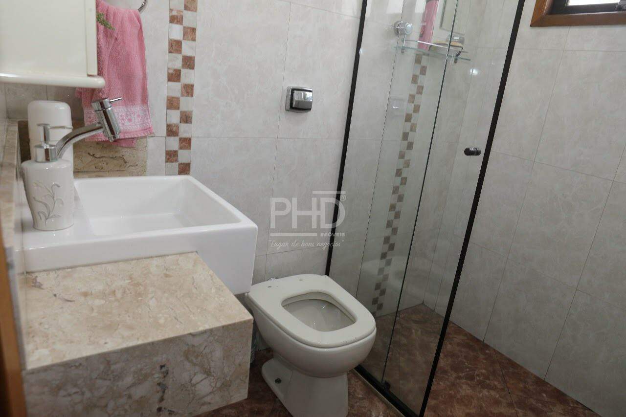 Casa à venda com 3 quartos, 160m² - Foto 18