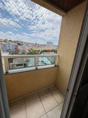 Apartamento à venda com 3 quartos, 92m² - Foto 2