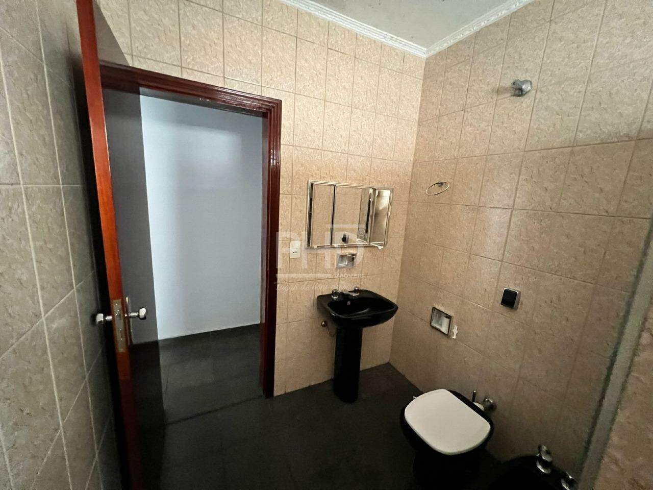 Sobrado à venda com 3 quartos, 200m² - Foto 15