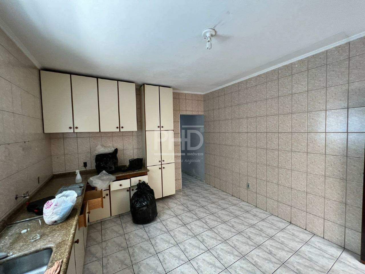 Sobrado à venda com 3 quartos, 200m² - Foto 5