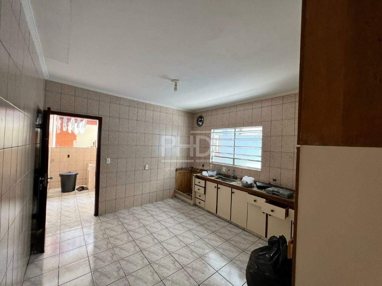 Sobrado à venda com 3 quartos, 200m² - Foto 3