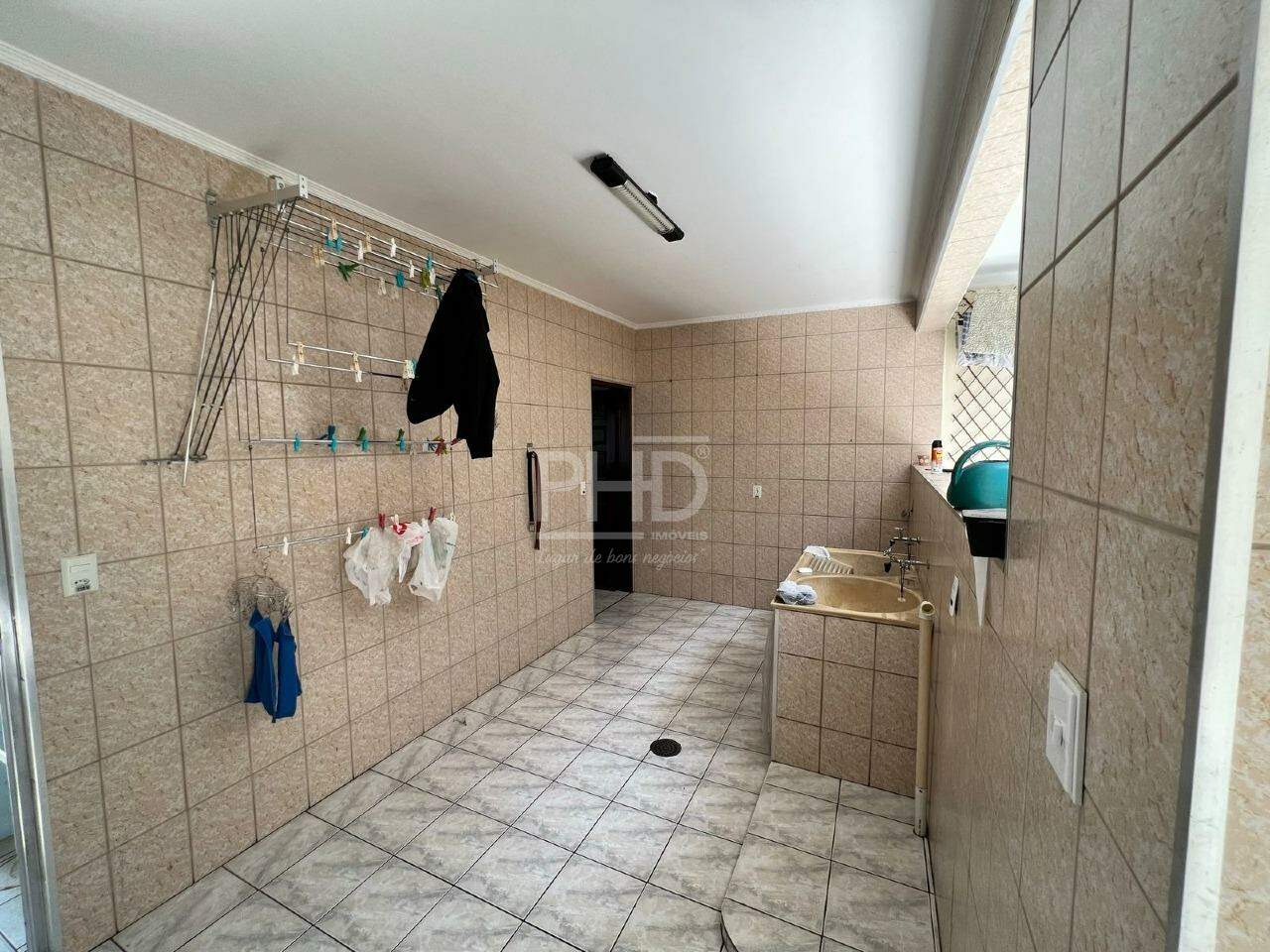 Sobrado à venda com 3 quartos, 200m² - Foto 20