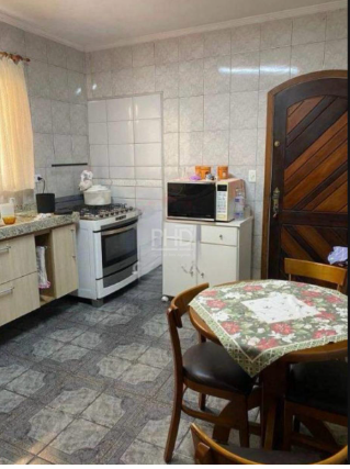 Sobrado à venda com 4 quartos, 179m² - Foto 4