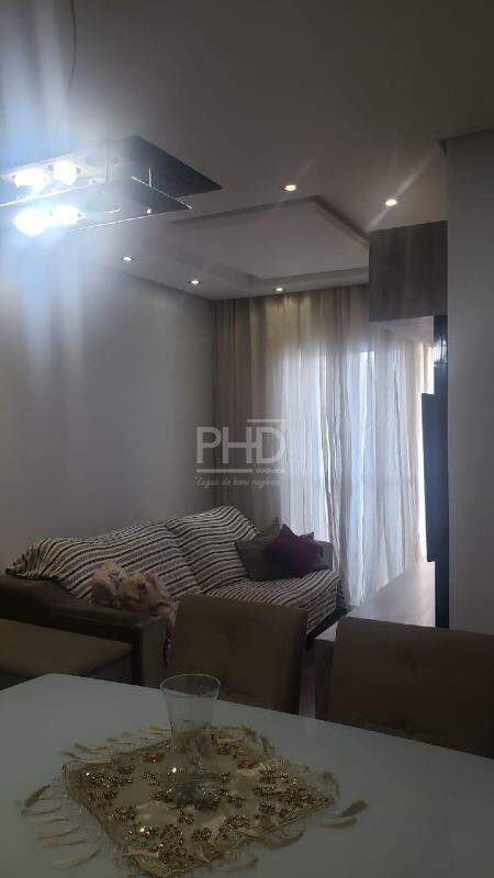 Apartamento à venda com 3 quartos, 60m² - Foto 3