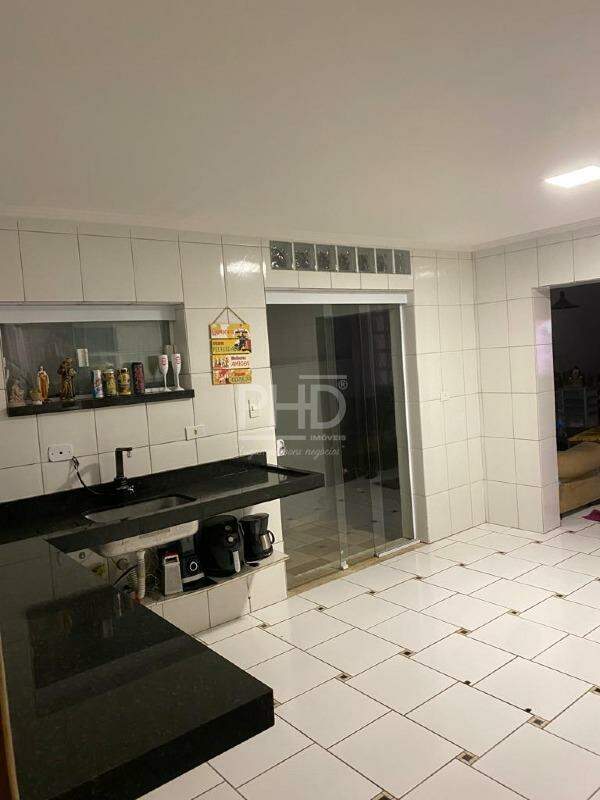 Sobrado à venda com 3 quartos, 188m² - Foto 5