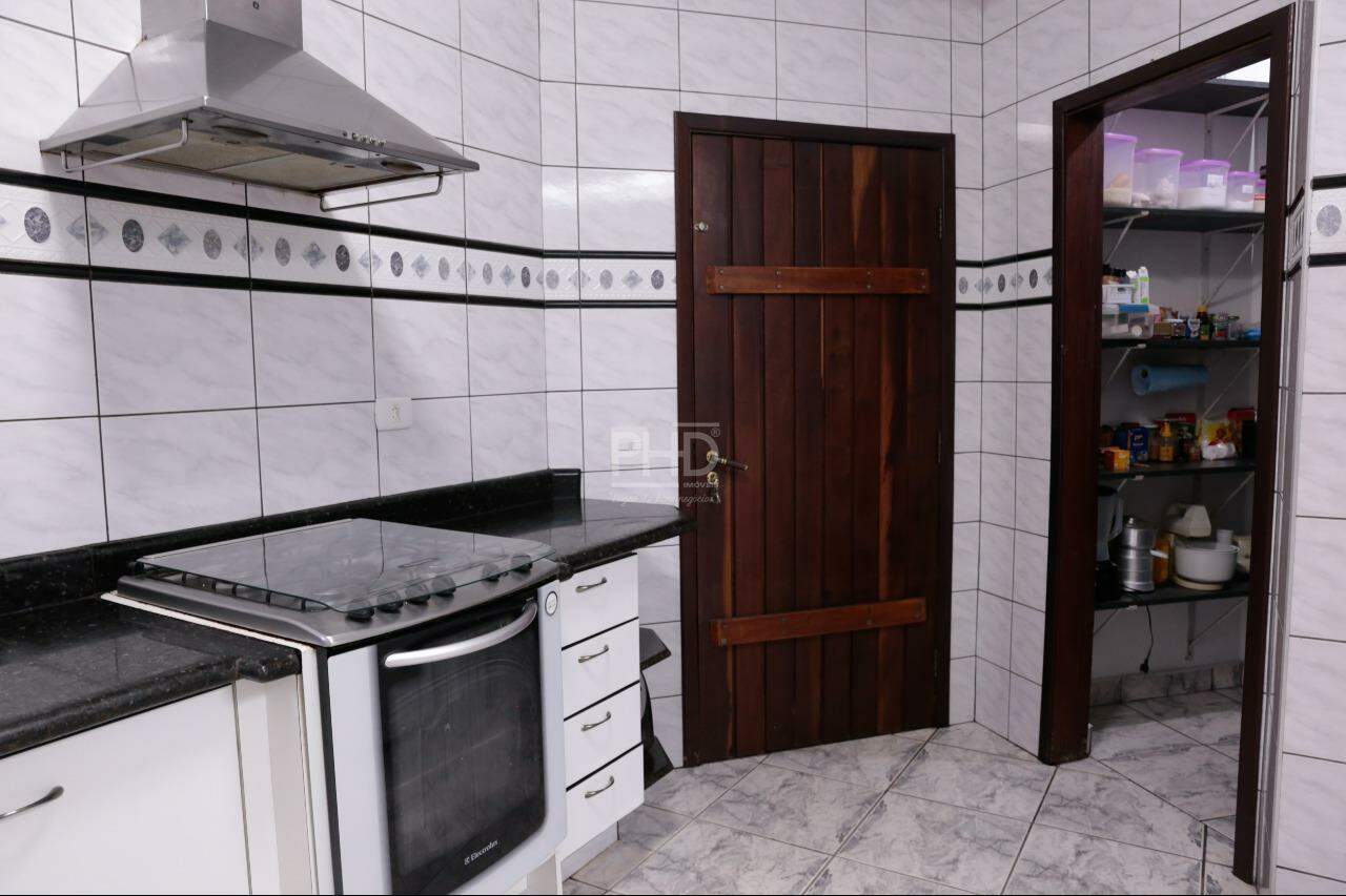 Sobrado à venda com 4 quartos, 241m² - Foto 27